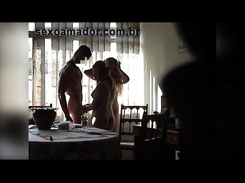 ❤️ Le amiche del sesso invitano un uomo gigante e una cosa a tre con lui ❤ Pornoal it.virtsextor.ru ❌
